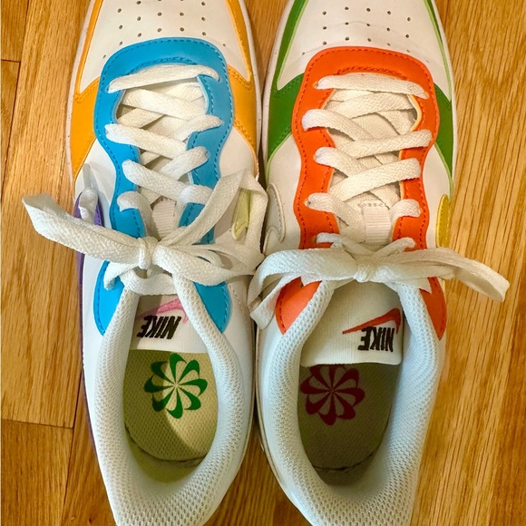 Brand New Youth size 6 Nike Court Borough Recraft Multicolor Low-Top Sneakers - Picture 4 of 11